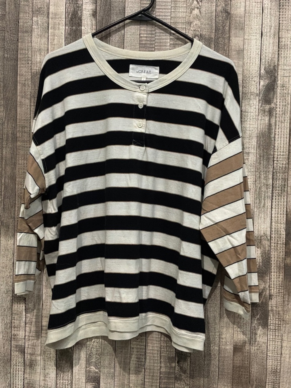 THIS IS THE GREAT/SLIGHTLY CROPPED HENLEY